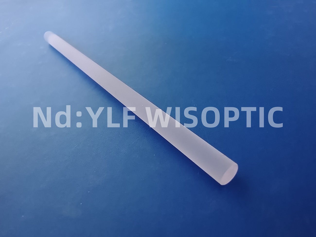 Brewster-Schnitt Nd:YLF bei 1053nm, 1047nm.jpg Brewster-cut  Nd:YLF at 1053nm, 1047nm.jpg